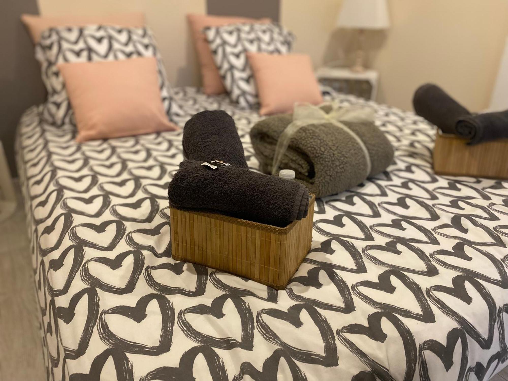 Severine Chambres D'Hotes Floing Экстерьер фото